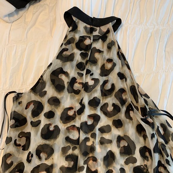 BCBG Chiffon Leopard A-Line Blouse - Picture 2 of 3